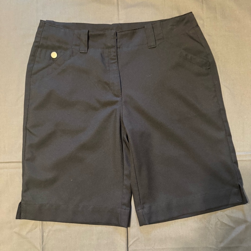 PGA Tour Golf Shorts Women’s Size 4 Black